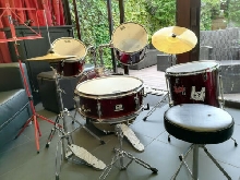 Kit de batterie complet CB Drums, avec siège et pupitre - pour débutant