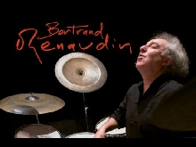 RENAUDIN Bertrand drumset : Sabian prototype unique model, Mapex saturn modified